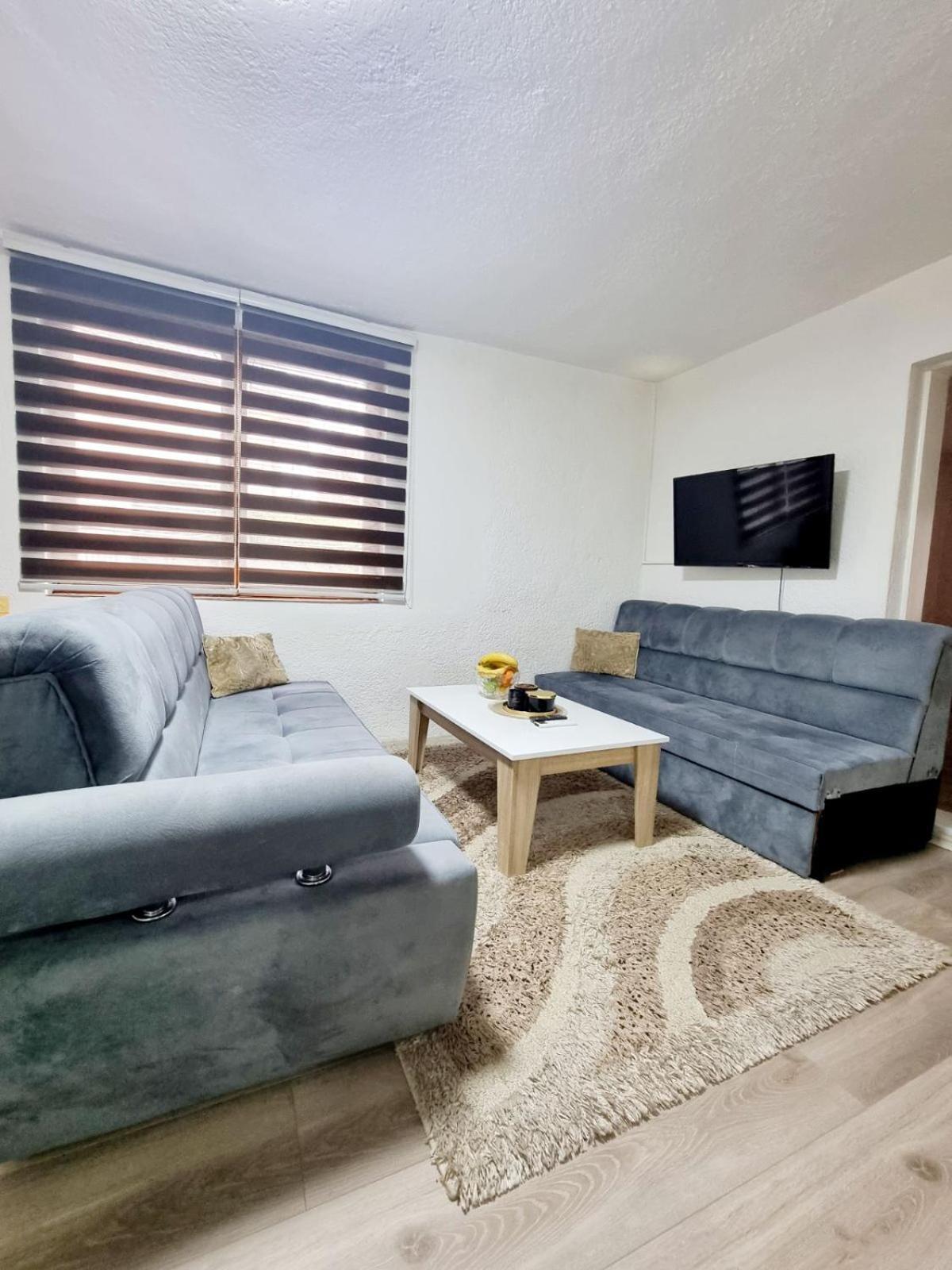 Apartman Family Σαράγεβο Εξωτερικό φωτογραφία